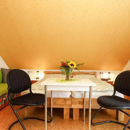 Merk Klein Apartamento *