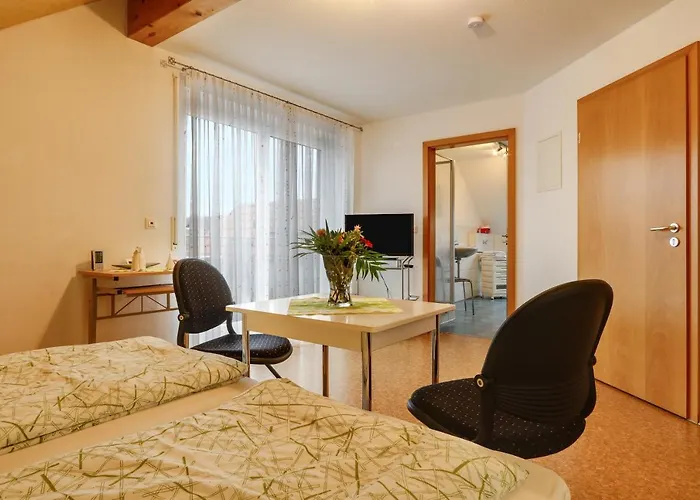 Merk Klein Daire Neukirch (Tubingen)